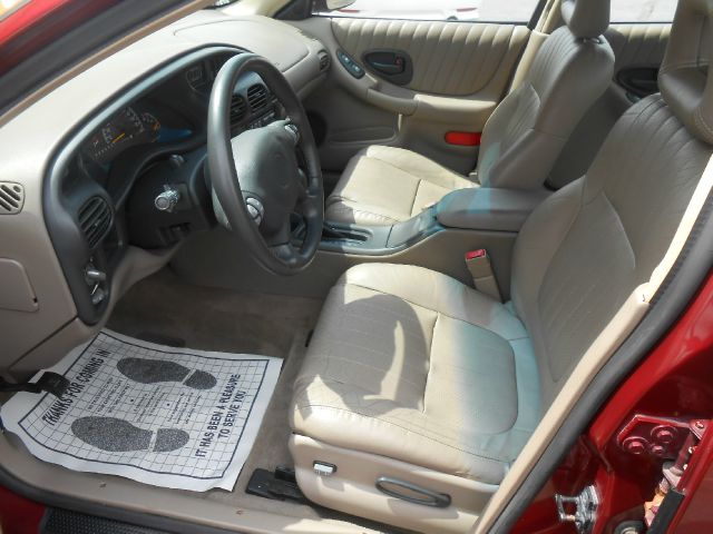 Pontiac Grand Prix 2001 photo 11