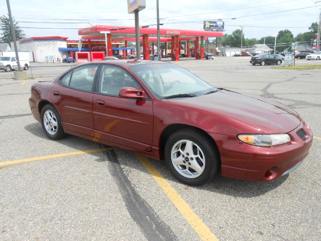 Pontiac Grand Prix 2001 photo 16