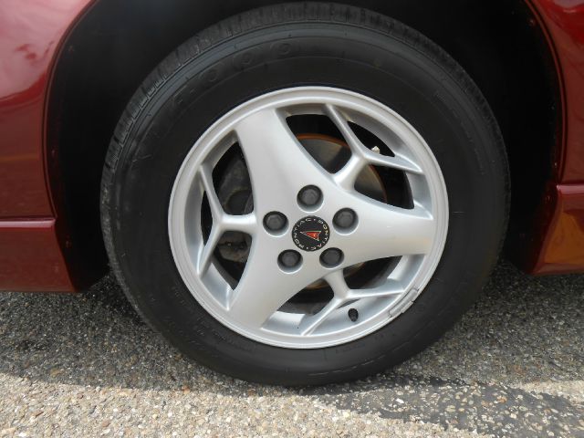 Pontiac Grand Prix 2001 photo 7