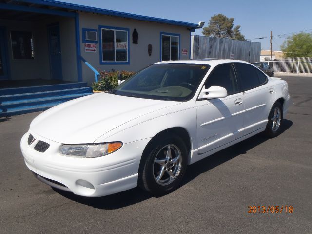Pontiac Grand Prix 2001 photo 3