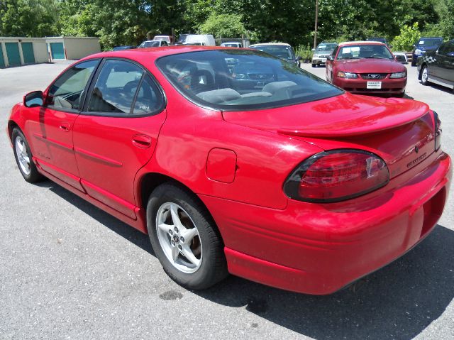 Pontiac Grand Prix 2002 photo 4