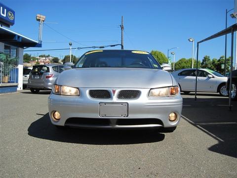 Pontiac Grand Prix 2002 photo 1