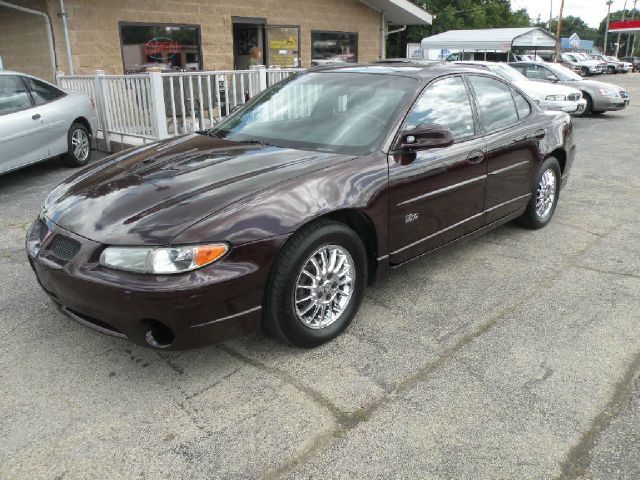 Pontiac Grand Prix 2002 photo 4