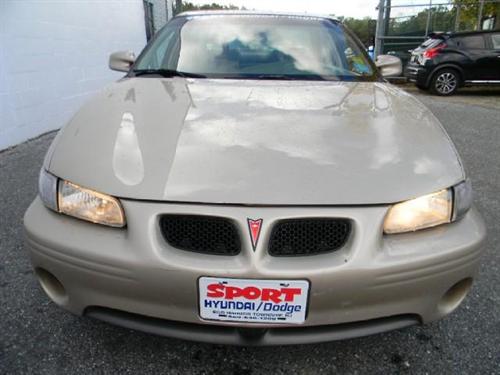 Pontiac Grand Prix 2002 photo 1