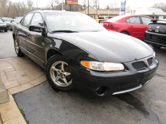Pontiac Grand Prix 2002 photo 3