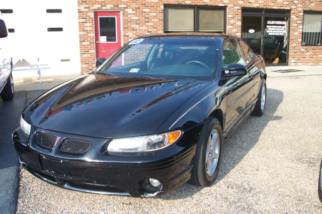 Pontiac Grand Prix 2002 photo 4