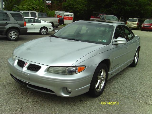 Pontiac Grand Prix 2002 photo 4