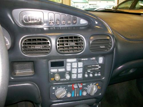 Pontiac Grand Prix 2002 photo 4