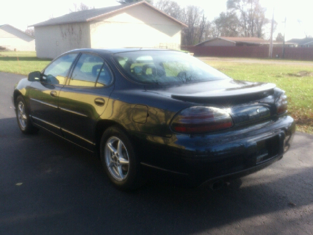 Pontiac Grand Prix 2002 photo 4