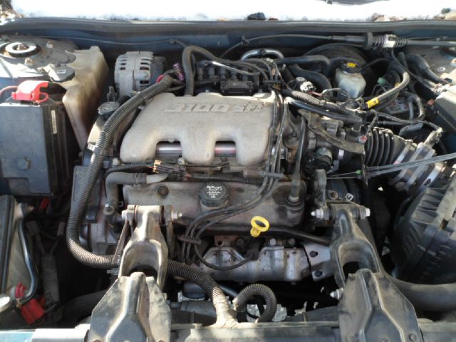 Pontiac Grand Prix 2002 photo 3