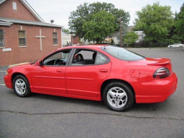 Pontiac Grand Prix 2002 photo 3
