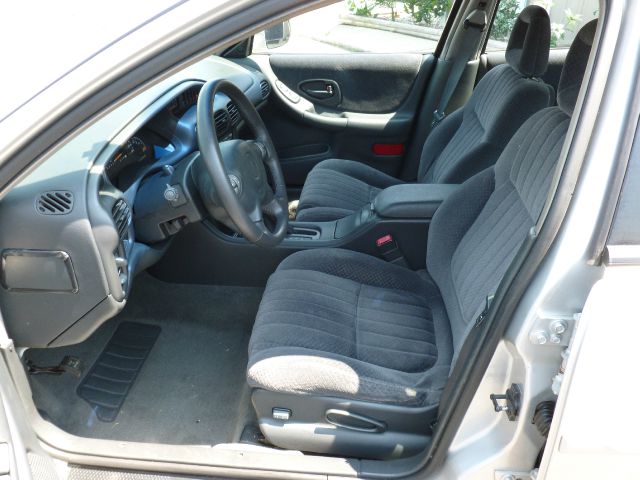 Pontiac Grand Prix 2002 photo 4