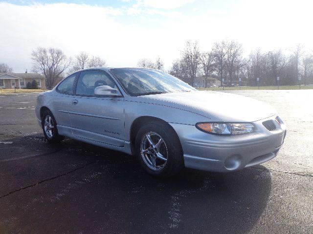 Pontiac Grand Prix 2002 photo 3