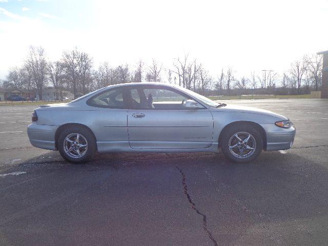 Pontiac Grand Prix 2002 photo 4