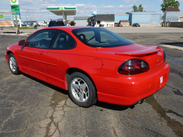 Pontiac Grand Prix 2002 photo 3