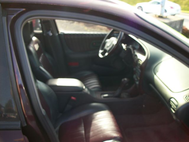 Pontiac Grand Prix 2002 photo 4