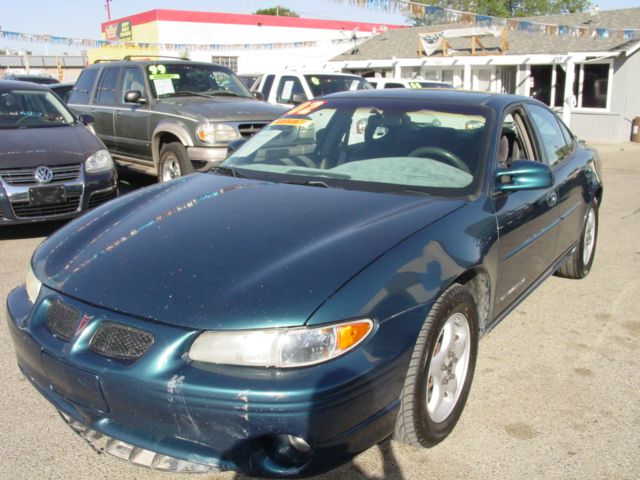 Pontiac Grand Prix 2002 photo 6