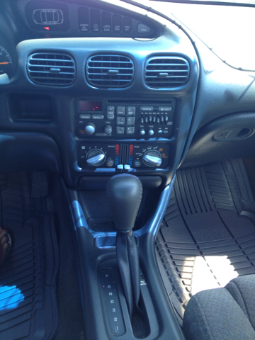 Pontiac Grand Prix 2002 photo 7