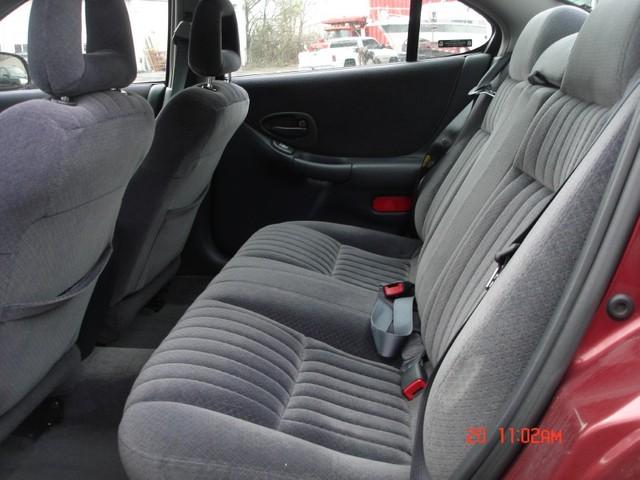 Pontiac Grand Prix 2002 photo 4