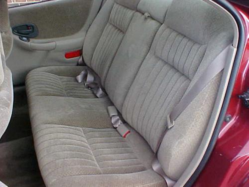 Pontiac Grand Prix 2002 photo 2