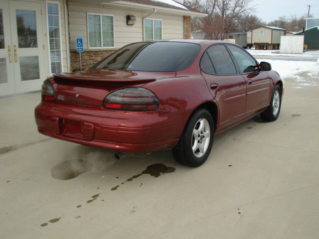 Pontiac Grand Prix 2002 photo 4