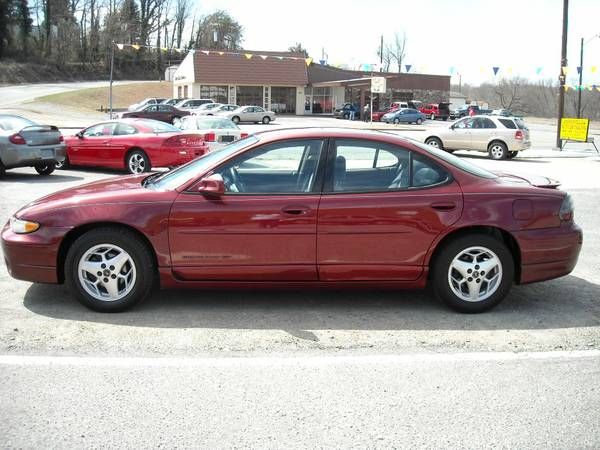 Pontiac Grand Prix 2003 photo 1