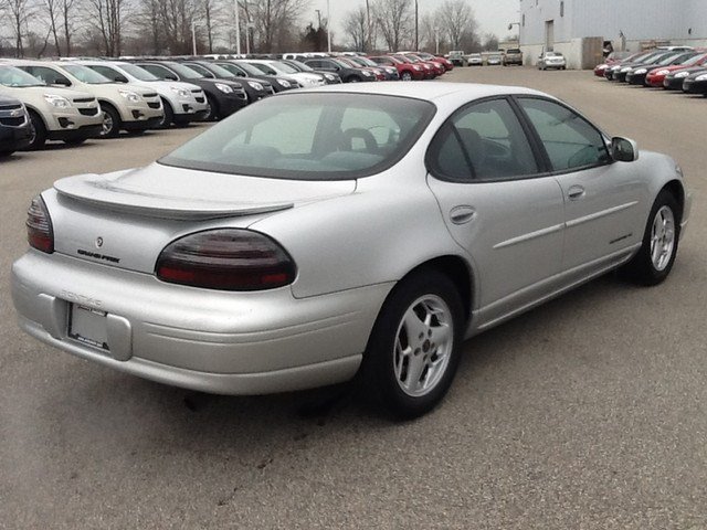 Pontiac Grand Prix SE Unspecified