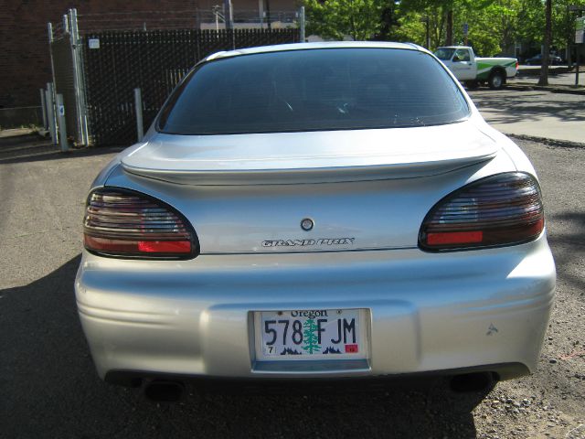 Pontiac Grand Prix 2003 photo 4