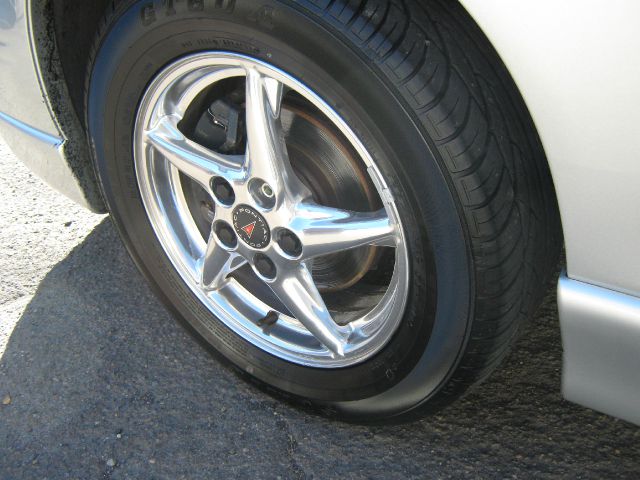Pontiac Grand Prix 2003 photo 7