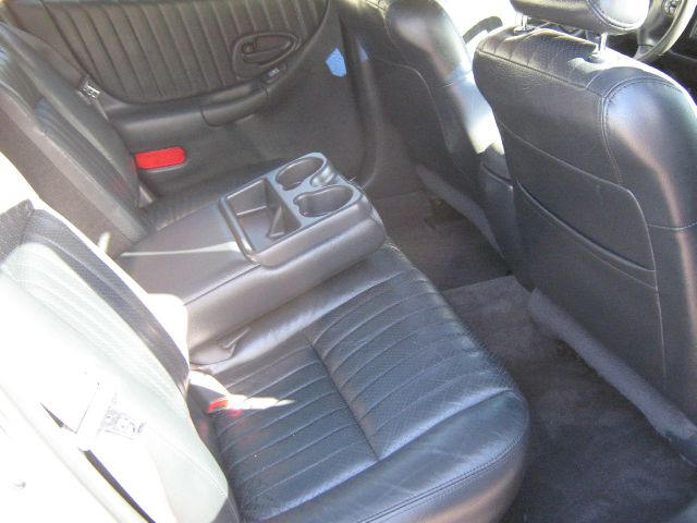 Pontiac Grand Prix 2003 photo 8