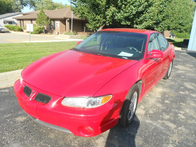 Pontiac Grand Prix 2003 photo 1