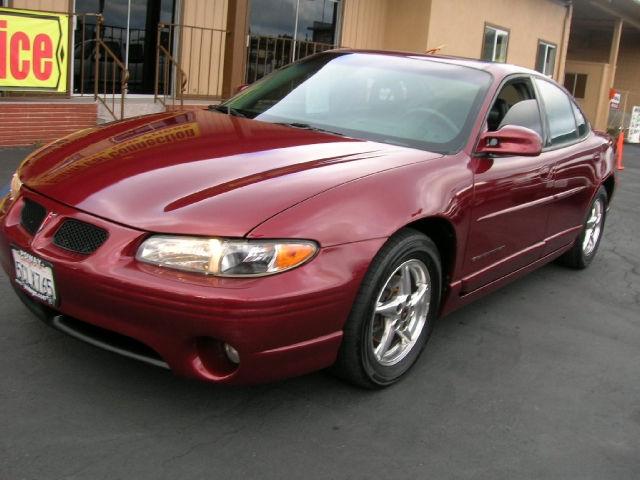Pontiac Grand Prix 2003 photo 1