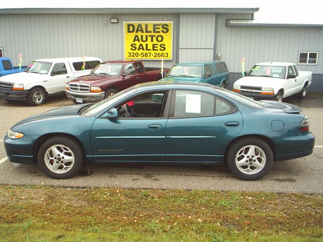 Pontiac Grand Prix 2003 photo 2
