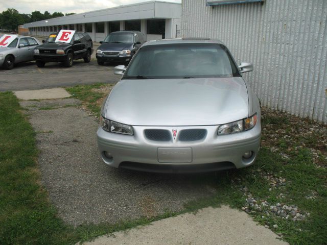 Pontiac Grand Prix 2003 photo 3