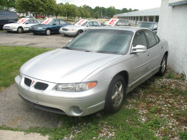 Pontiac Grand Prix 2003 photo 4