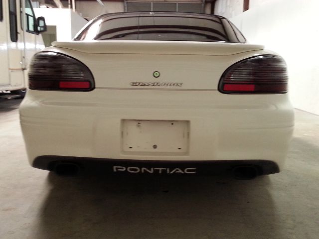 Pontiac Grand Prix 2003 photo 3