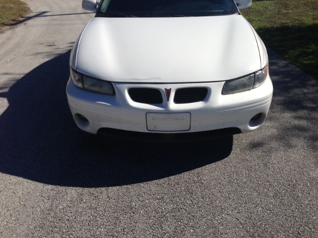 Pontiac Grand Prix 2003 photo 1