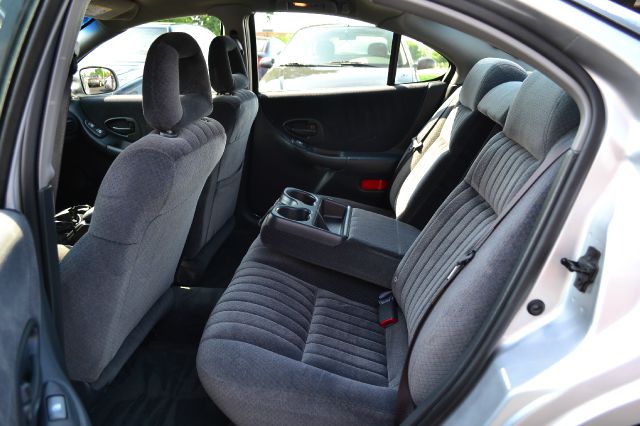 Pontiac Grand Prix 2003 photo 12