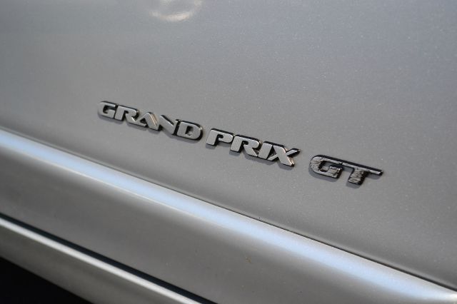 Pontiac Grand Prix 2003 photo 23