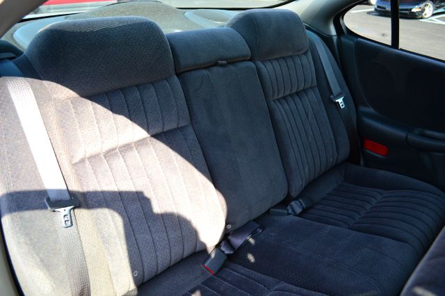 Pontiac Grand Prix 2003 photo 9