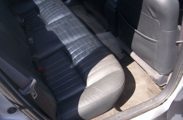 Pontiac Grand Prix 2003 photo 2