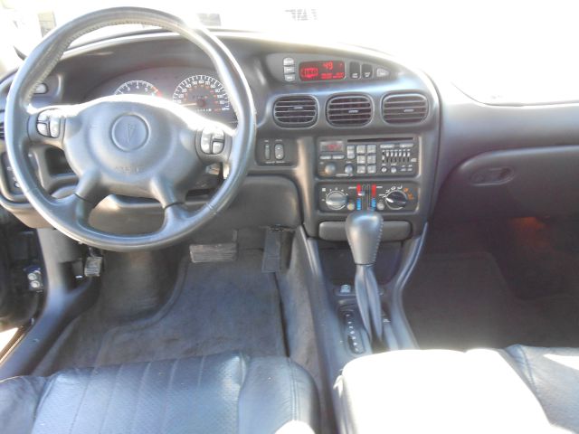 Pontiac Grand Prix 2003 photo 8