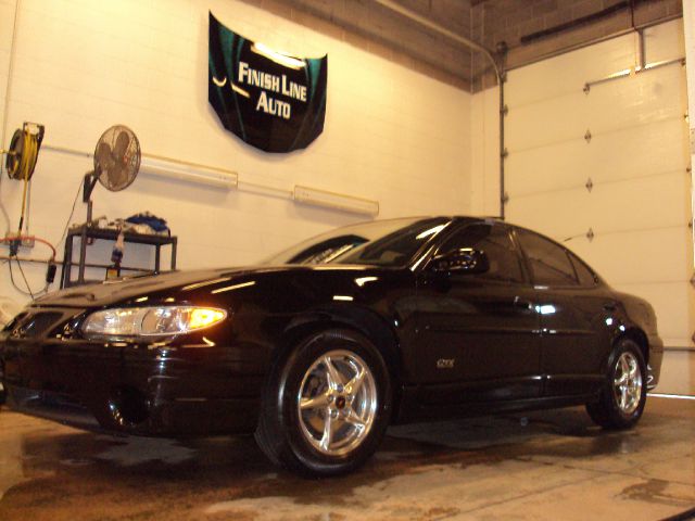 Pontiac Grand Prix 2003 photo 4