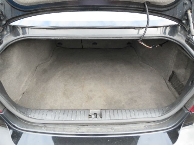 Pontiac Grand Prix 2004 photo 16