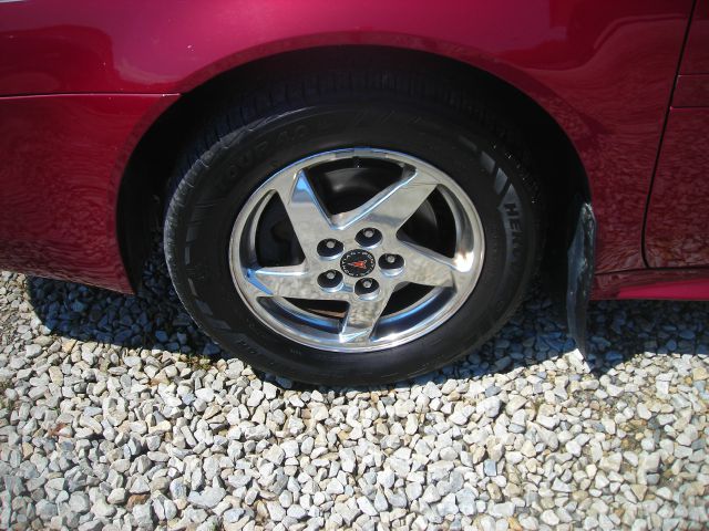 Pontiac Grand Prix 2004 photo 3