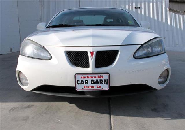 Pontiac Grand Prix 2004 photo 4