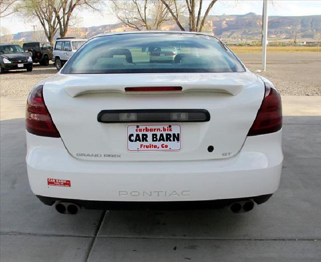 Pontiac Grand Prix 2004 photo 5