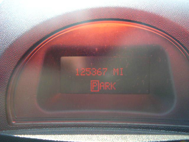 Pontiac Grand Prix 2004 photo 2