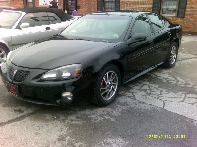 Pontiac Grand Prix Short Box Standard Sedan