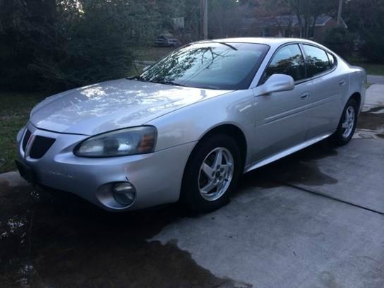 Pontiac Grand Prix 2004 photo 4